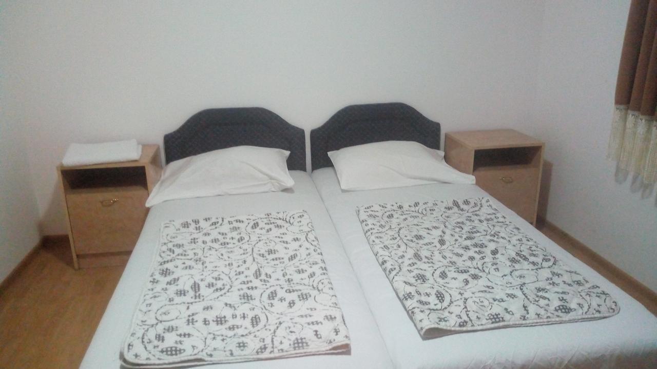 Djordjevic Hotel Будва Екстериор снимка