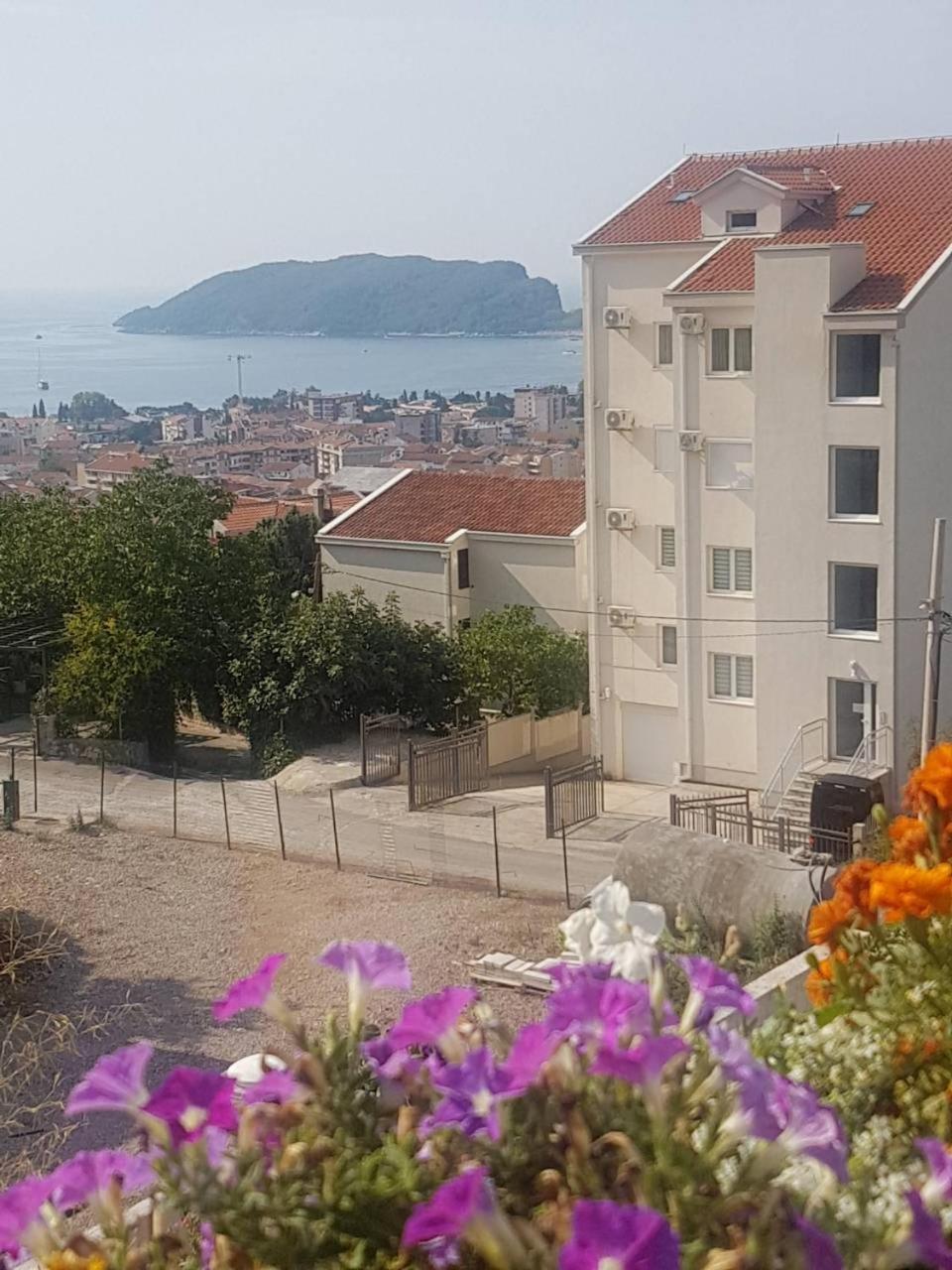 Djordjevic Hotel Будва Екстериор снимка